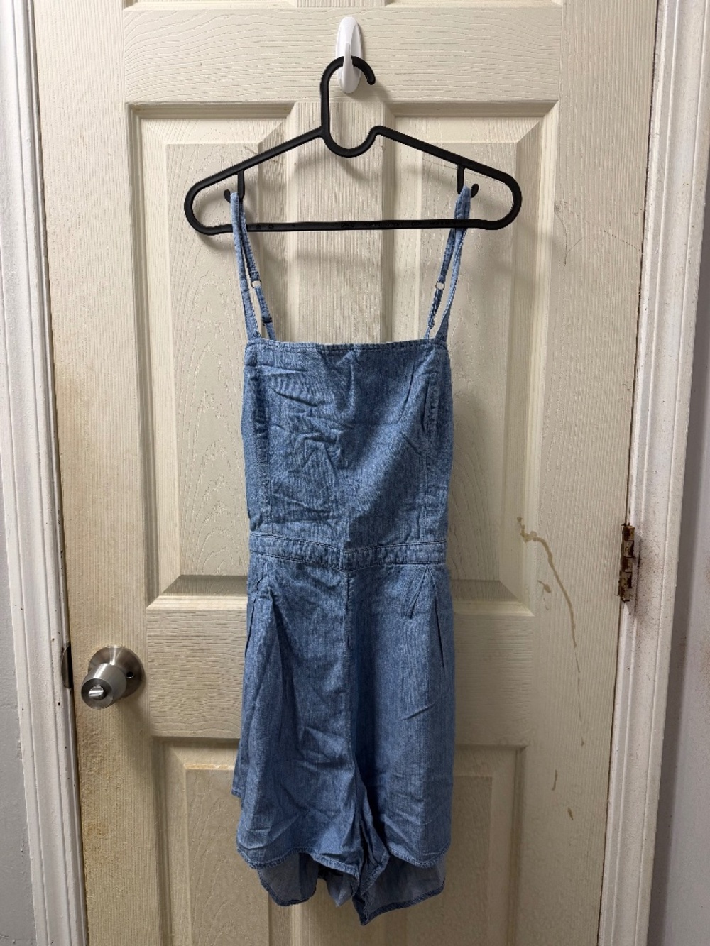 💙 Hollister Tie Back Romper